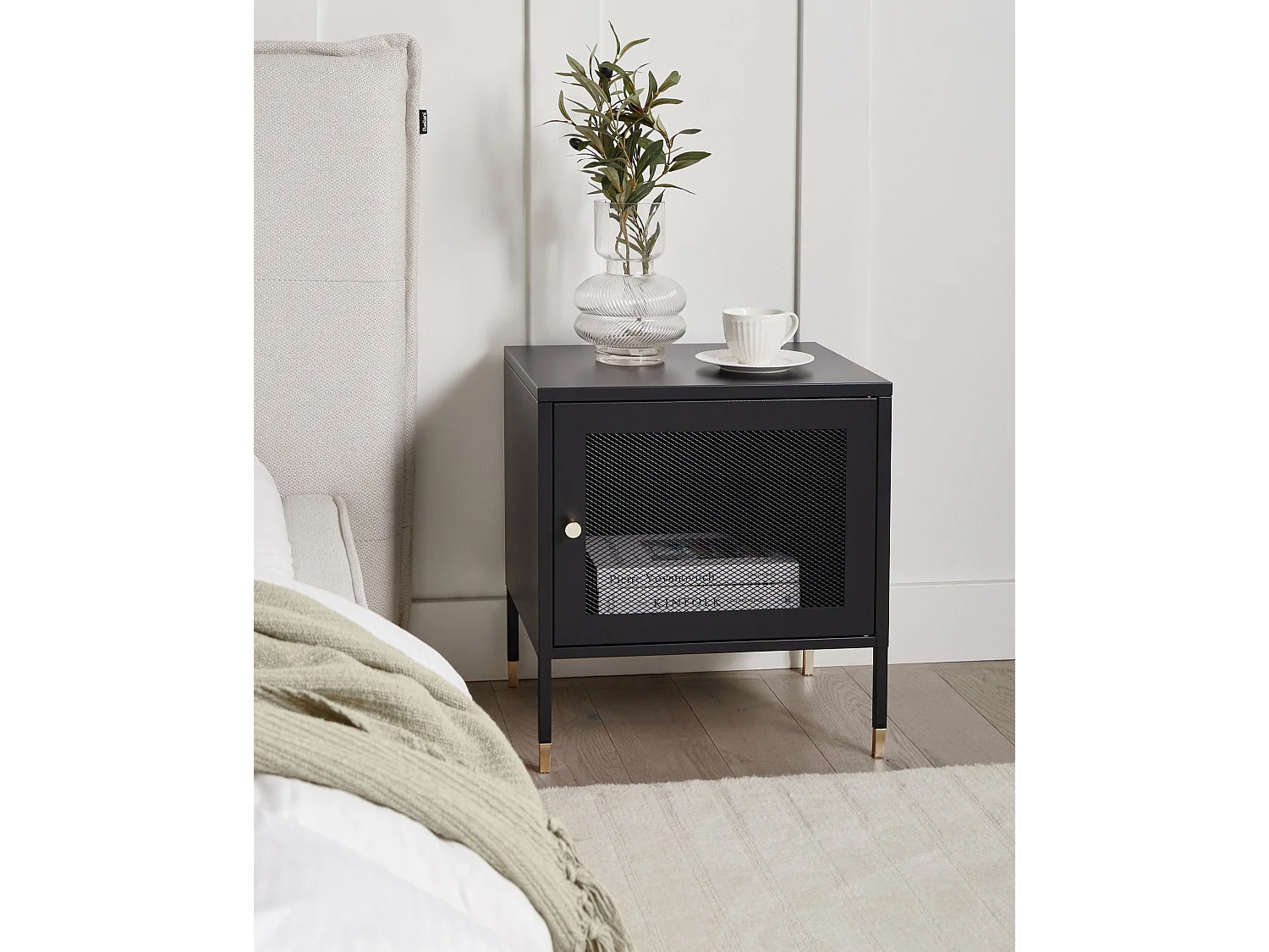 Table de chevet OSSETT Métal Noir