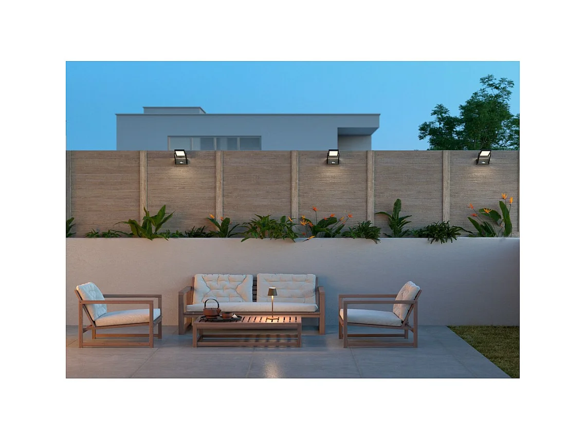 PROA – Schwarzer Solarenergiestrahler 4000K Beneito Faure Außenleuchte