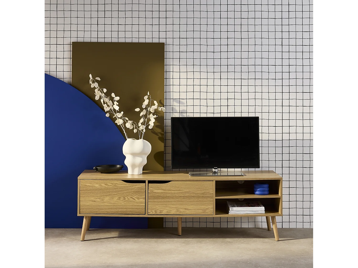 Mobile tv a 2 ante effetto noce, 160cm, effetto frassino