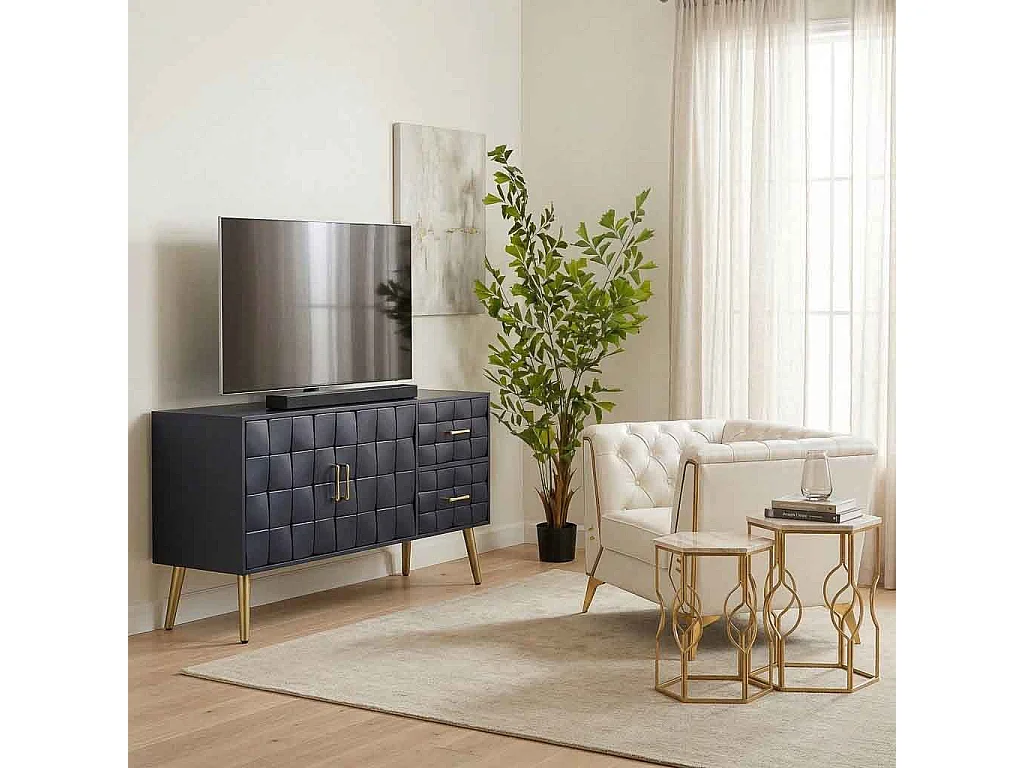 Poltrona estofada branca 104x72x75