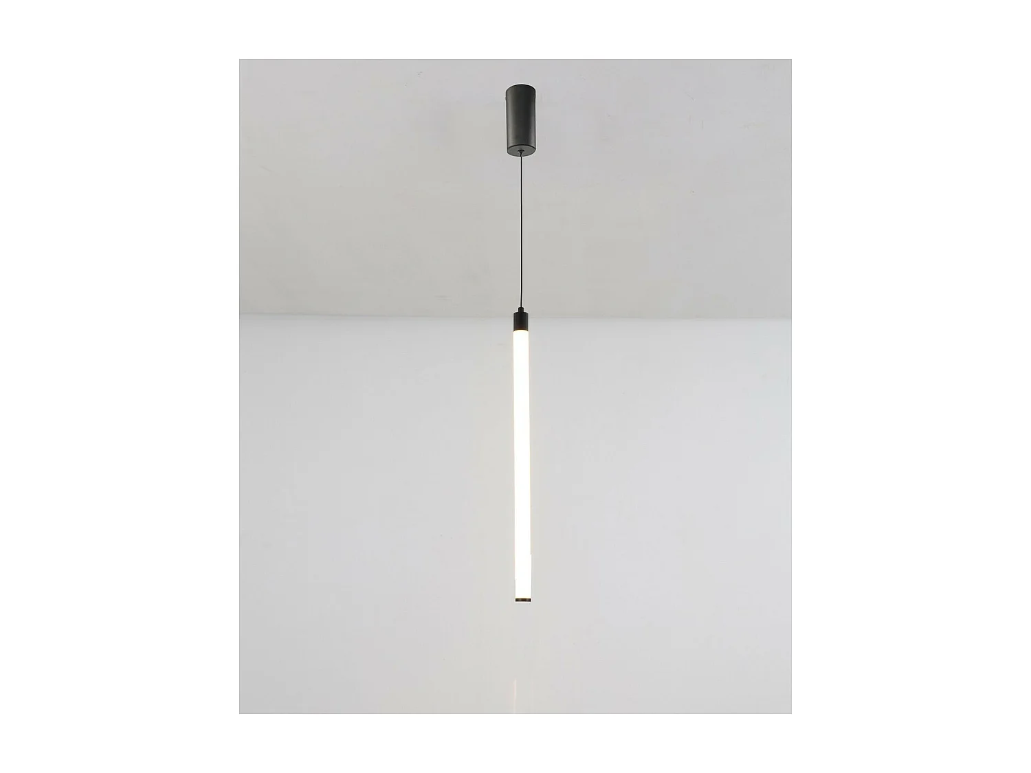 Maytoni Ray Schlanke Pendel-Deckenleuchte Schwarz, 50,6 cm, integrierte LED 3000K