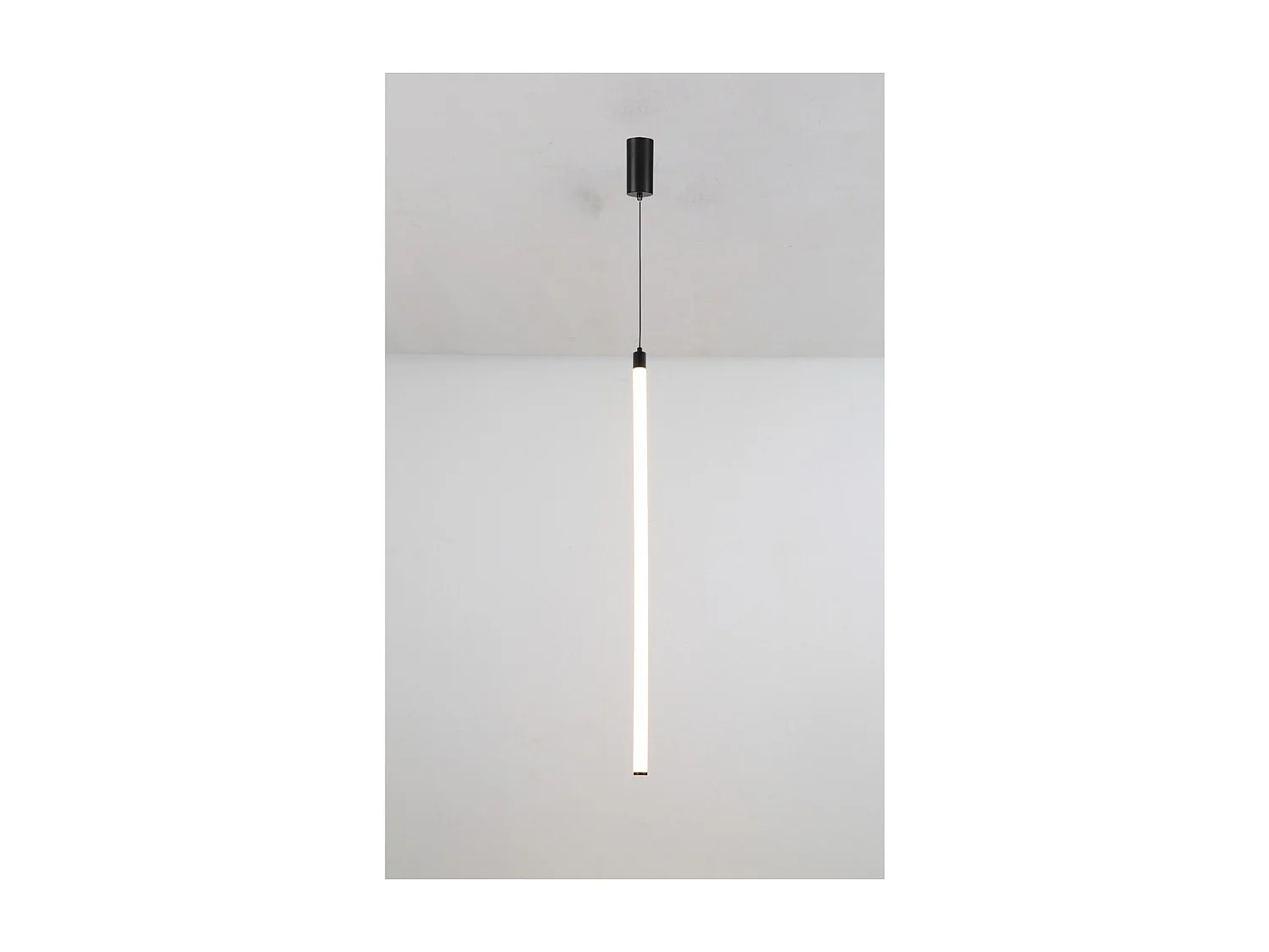 Maytoni Ray Schlanke Pendel-Deckenleuchte Schwarz, 95,9 cm, integrierte LED 3000K