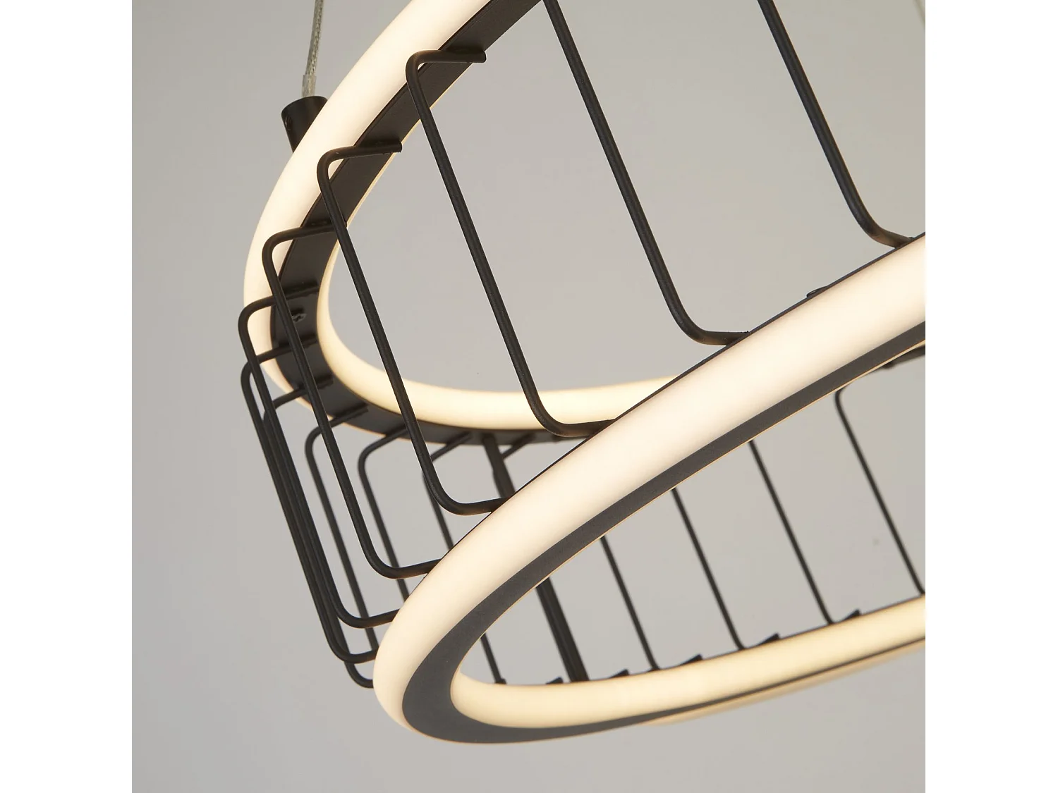 Lampadario Contemporaneo Circolo Acciaio Nero Alluminio Bianco Led 46,4W 3000K