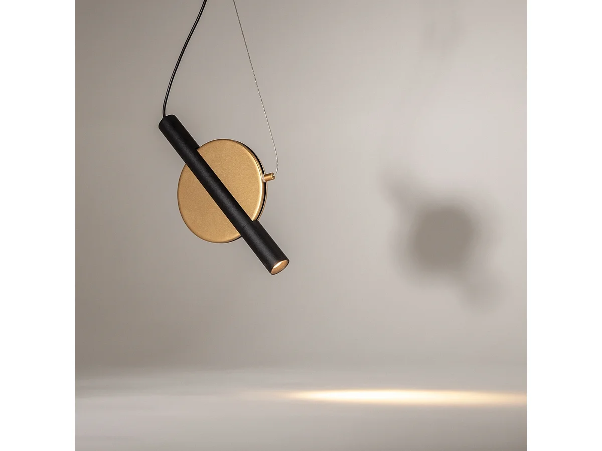 Maytoni Enigma Moderna lámpara de techo colgante LED integrada latón 3000K