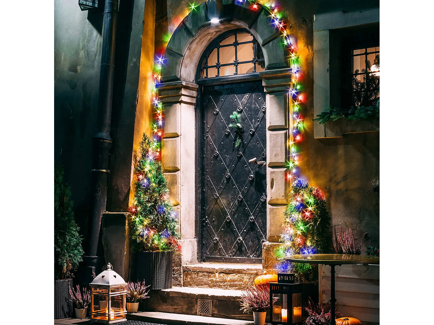 ECD Germany LED Cluster Lichterkette Bunt 36m, 1800LED, 8 Modi, Timer, Weihnachtsbeleuchtung Innen/Außen Wetterfest, Weihnachtsbaum Deko Beleuchtung