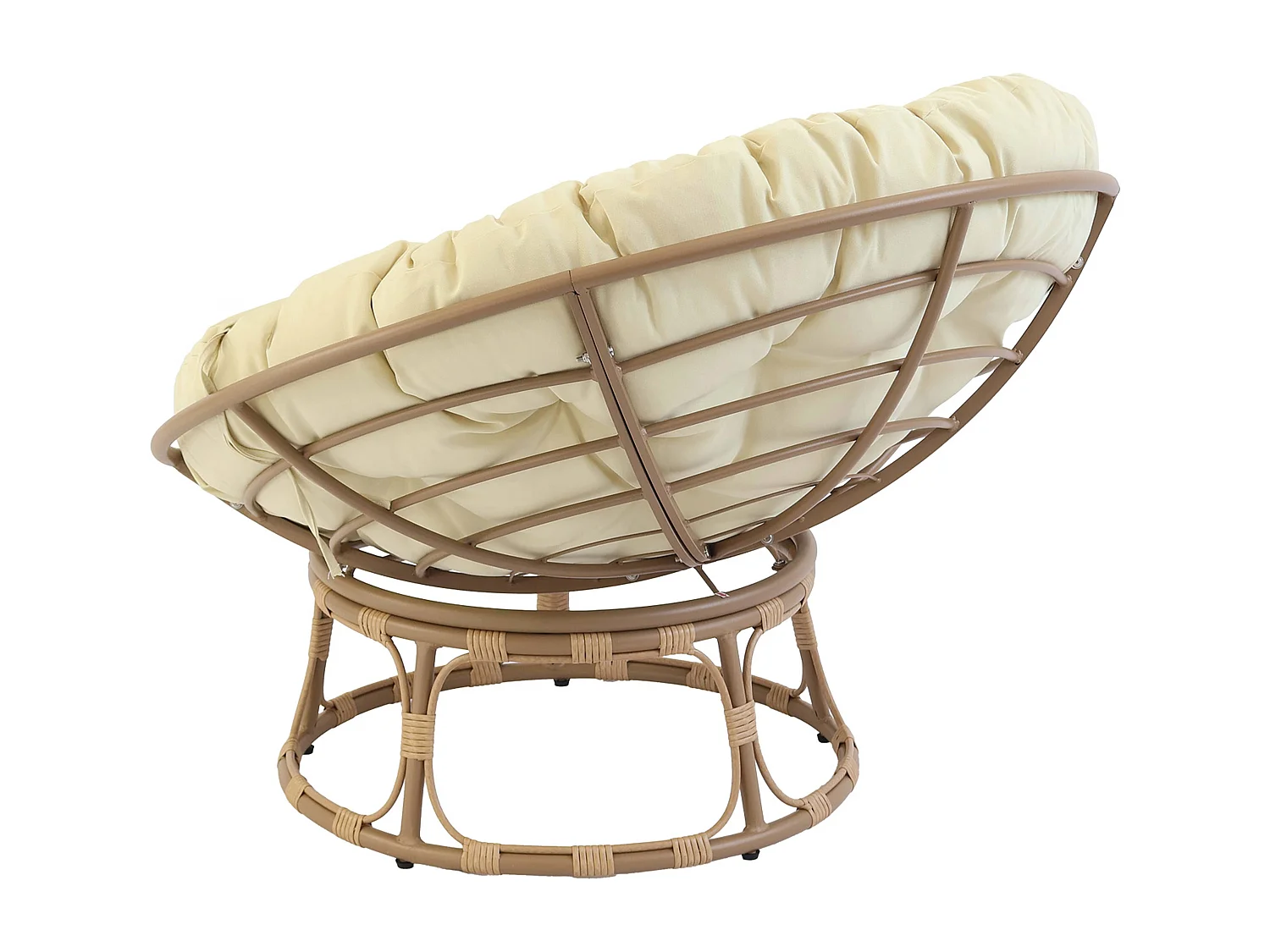 Fauteuil en acier et rotin synthétique avec coussin blanc