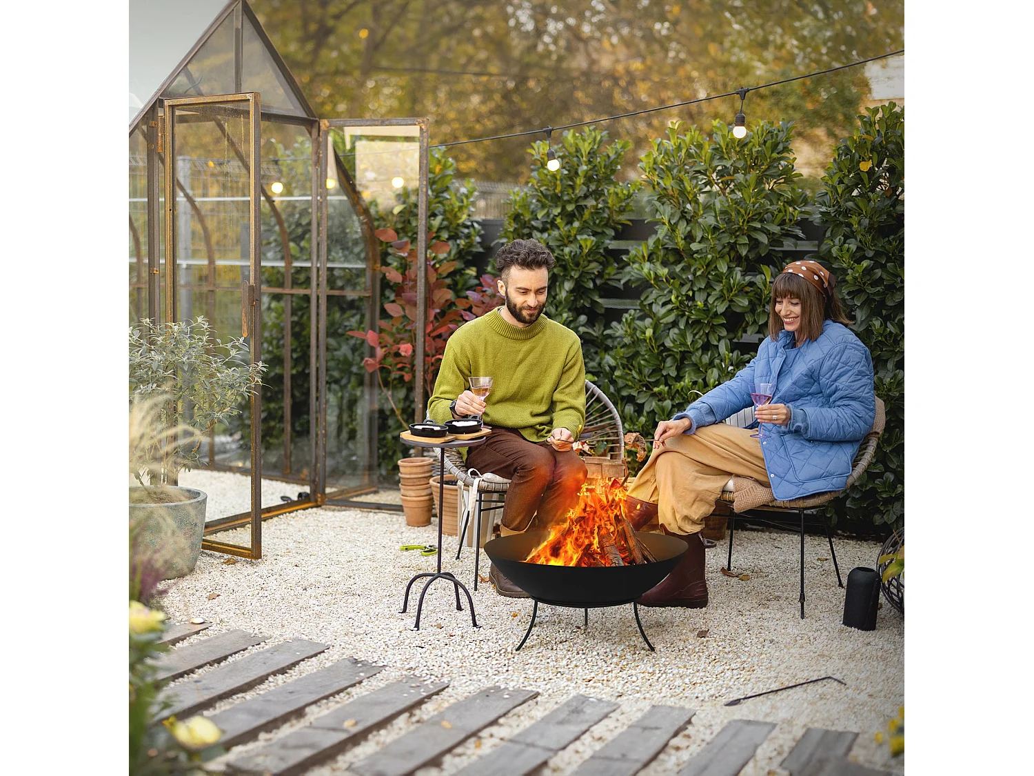 Braciere in acciaio basero nero con griglia per barbecue a 3 gambe Ø 50 x 24 cm