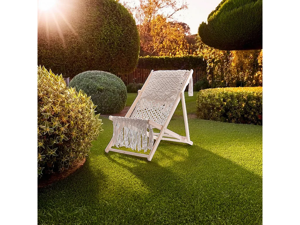 Sedia sdraio in macramè