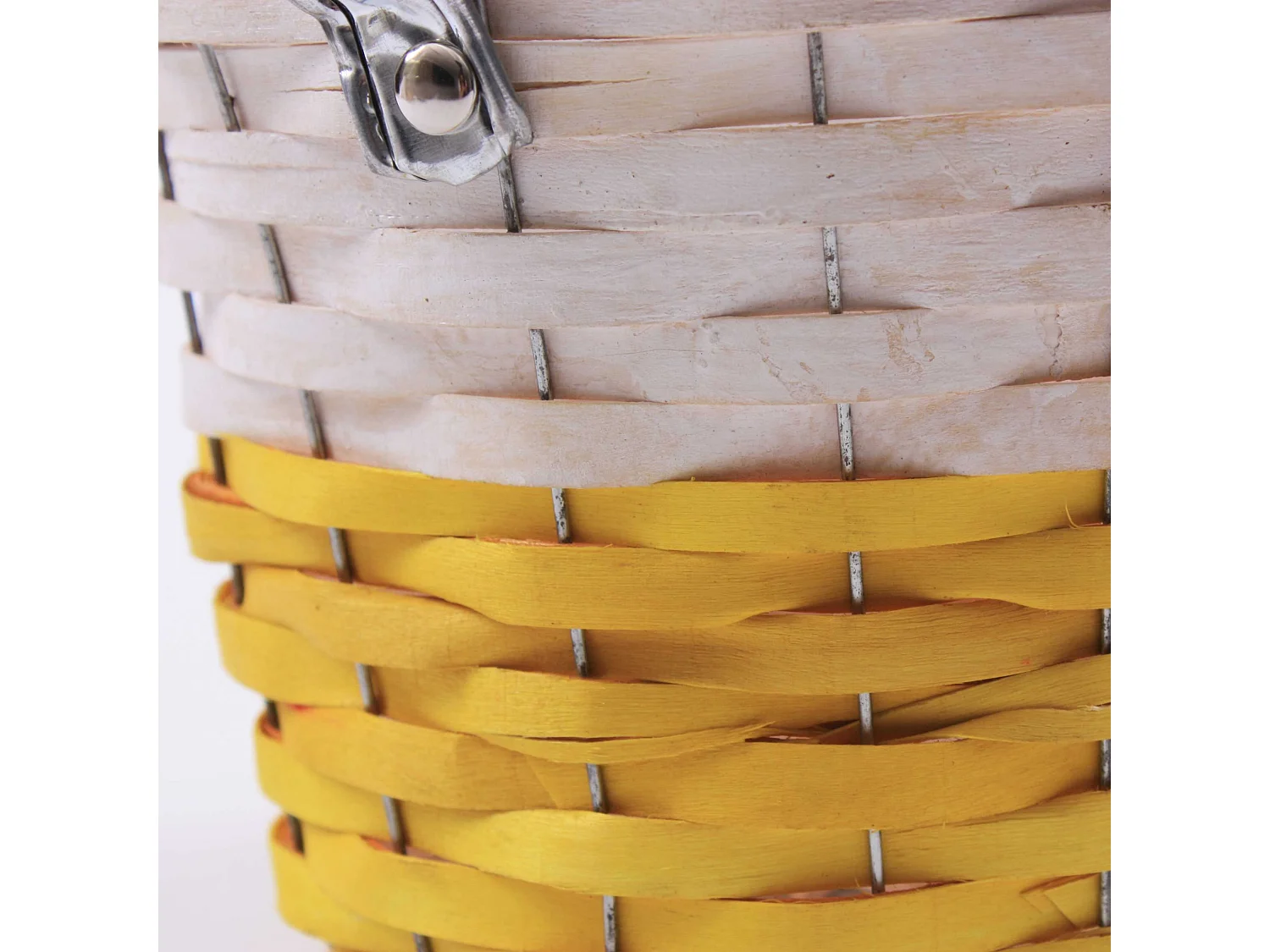 Portavaso in vimini giallo con manici