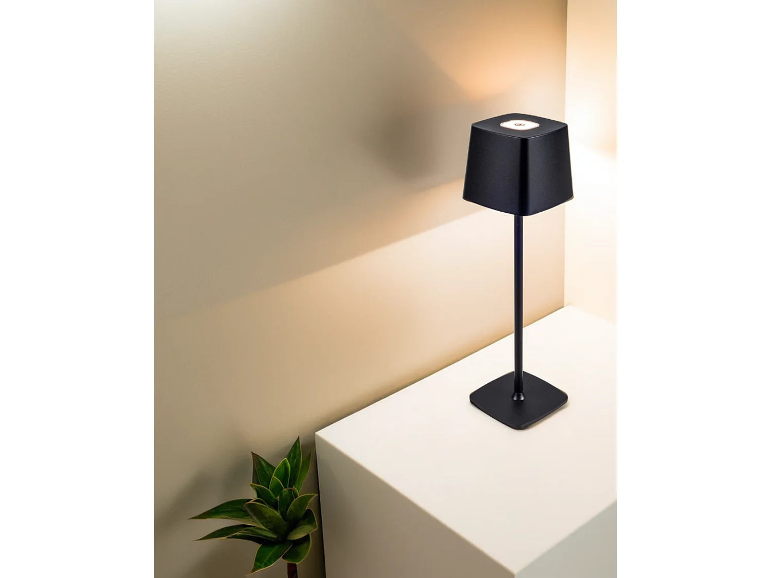 Lampada a led "Roma"