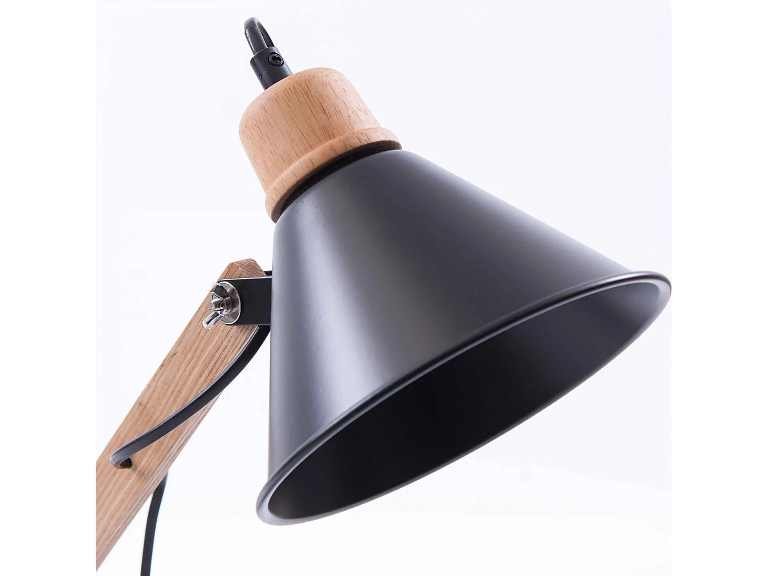 Lampada da scrivania nera