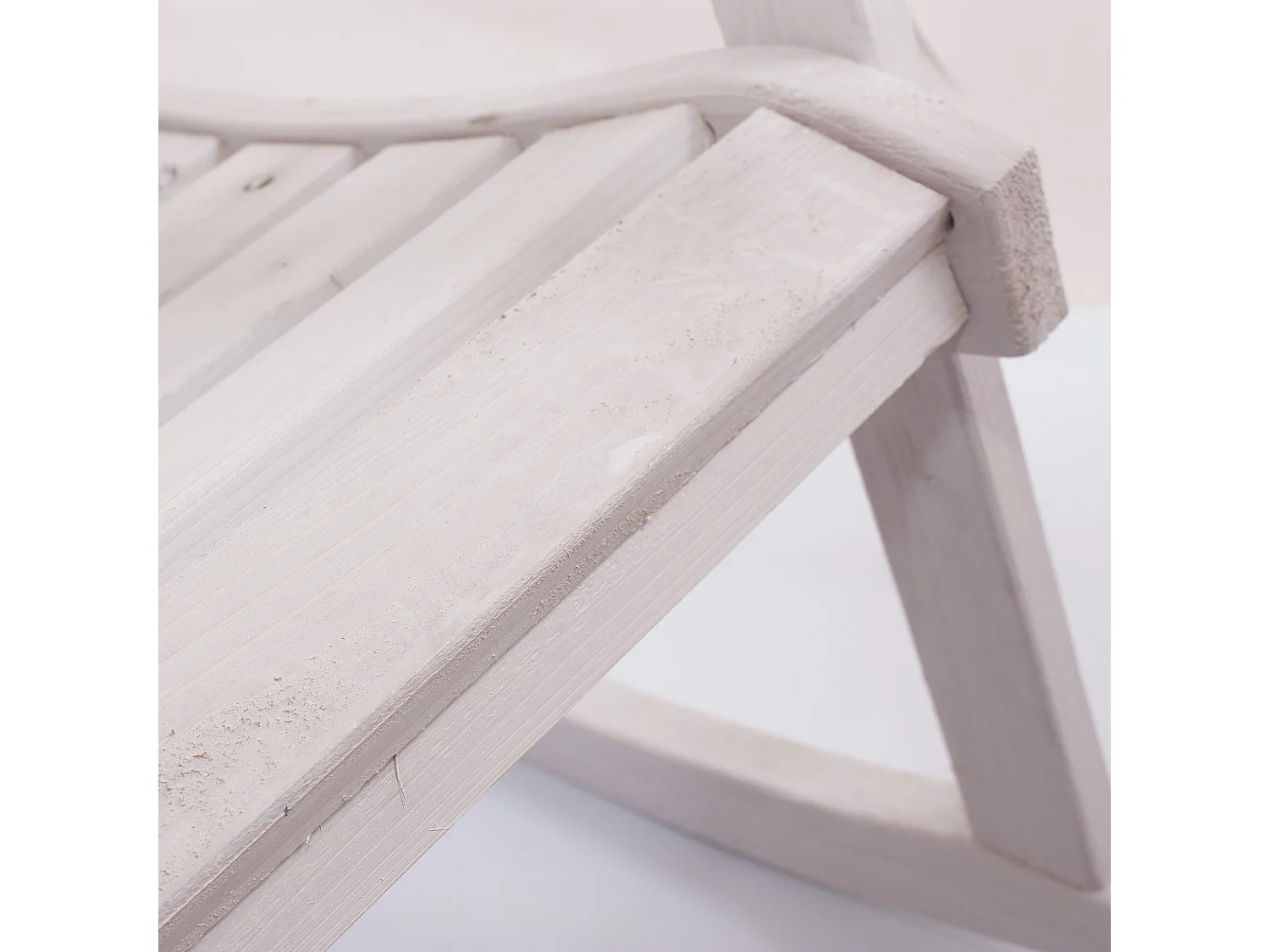 Sedia a dondolo in abete