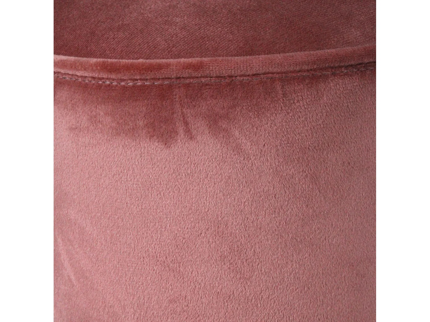 Poltrona in velluto rosa