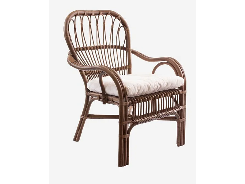 Poltrona in giunco con cuscino