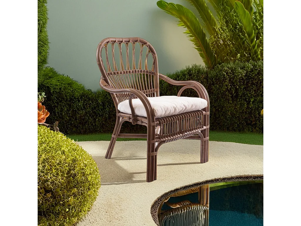 Poltrona in giunco con cuscino