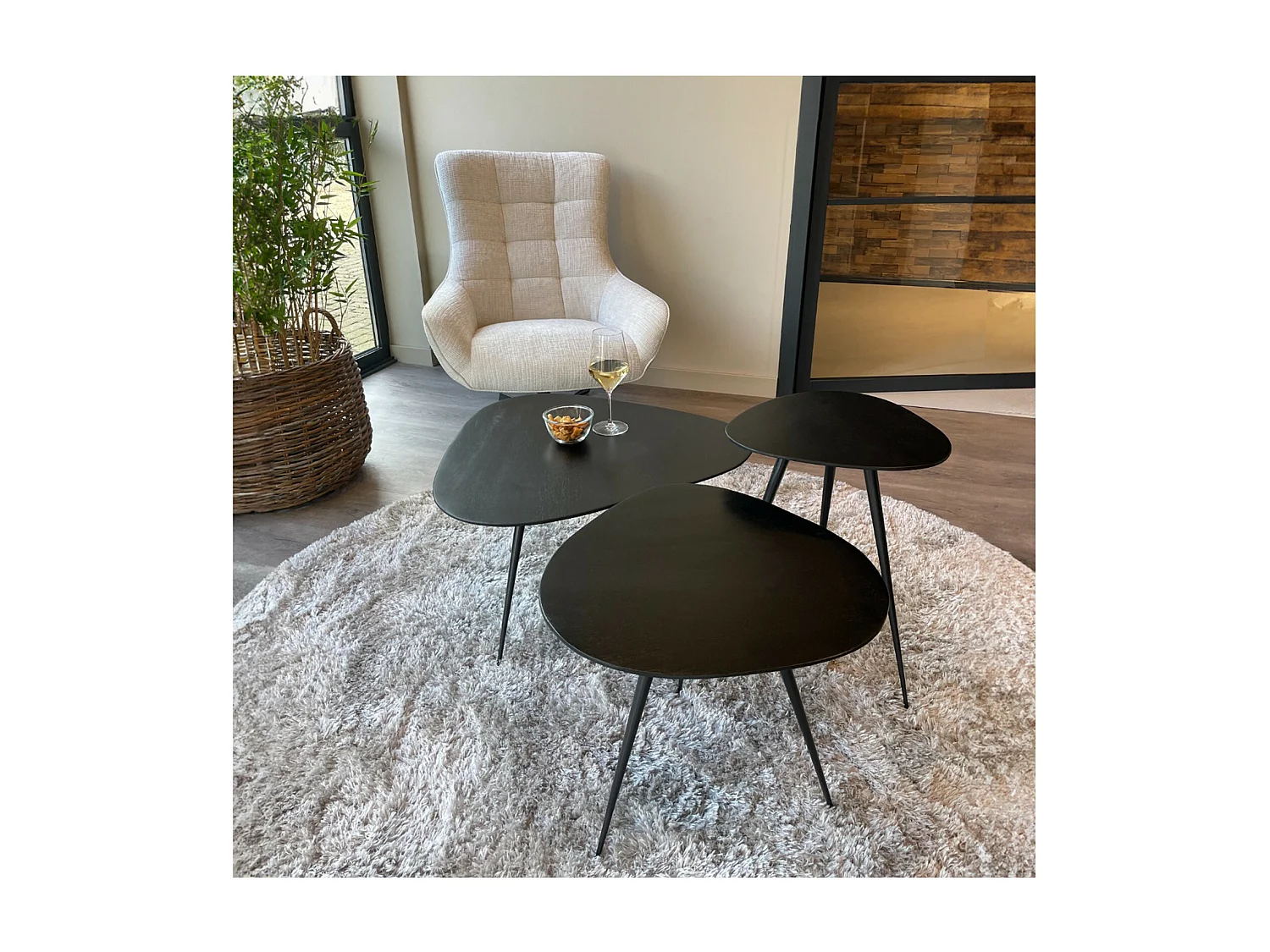 LOUANE-Juego de 3 mesas de centro de madera maciza negra