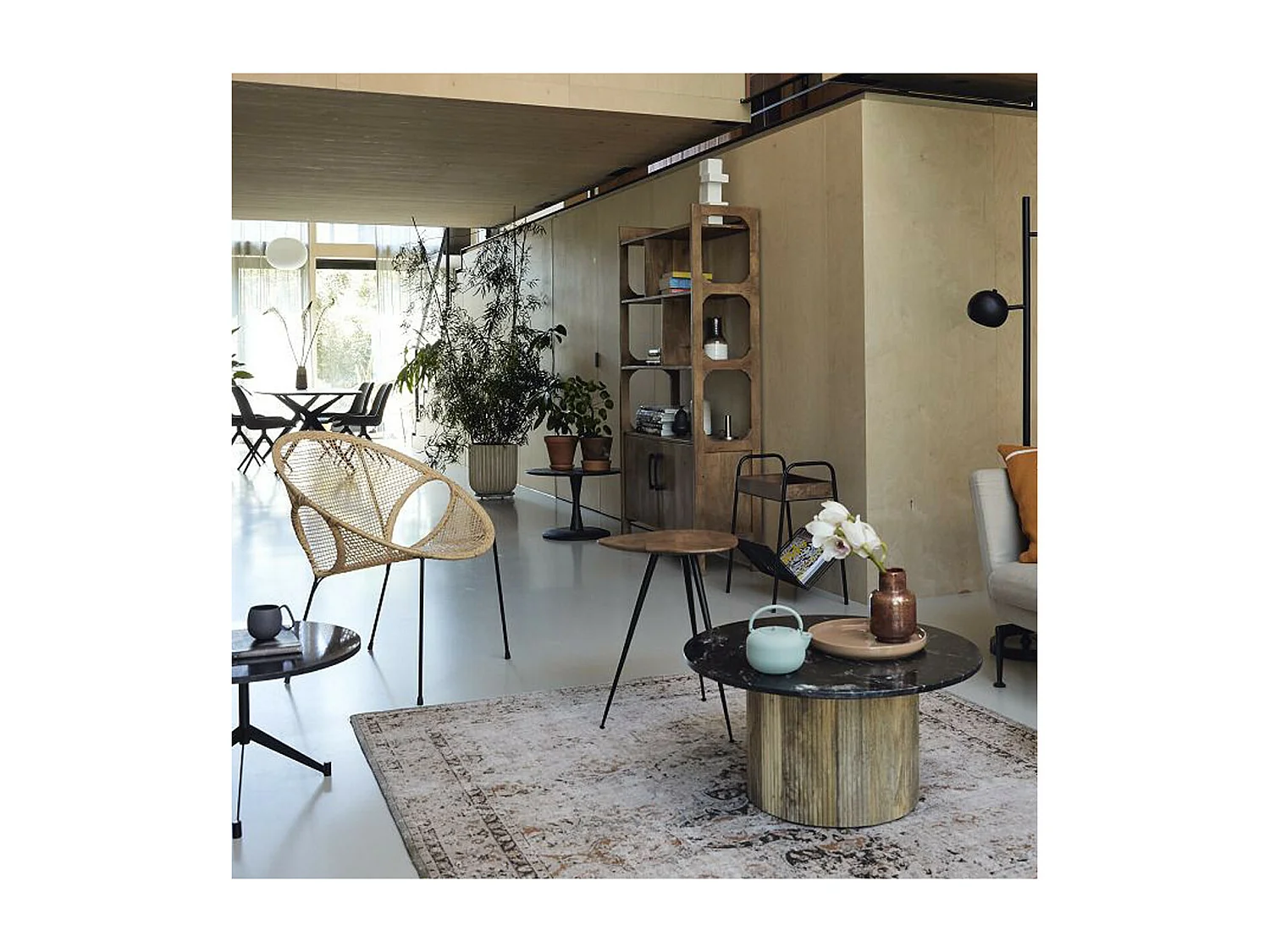 MARBELLA-Mesa de centro redonda 70 cm mármol negro y madera