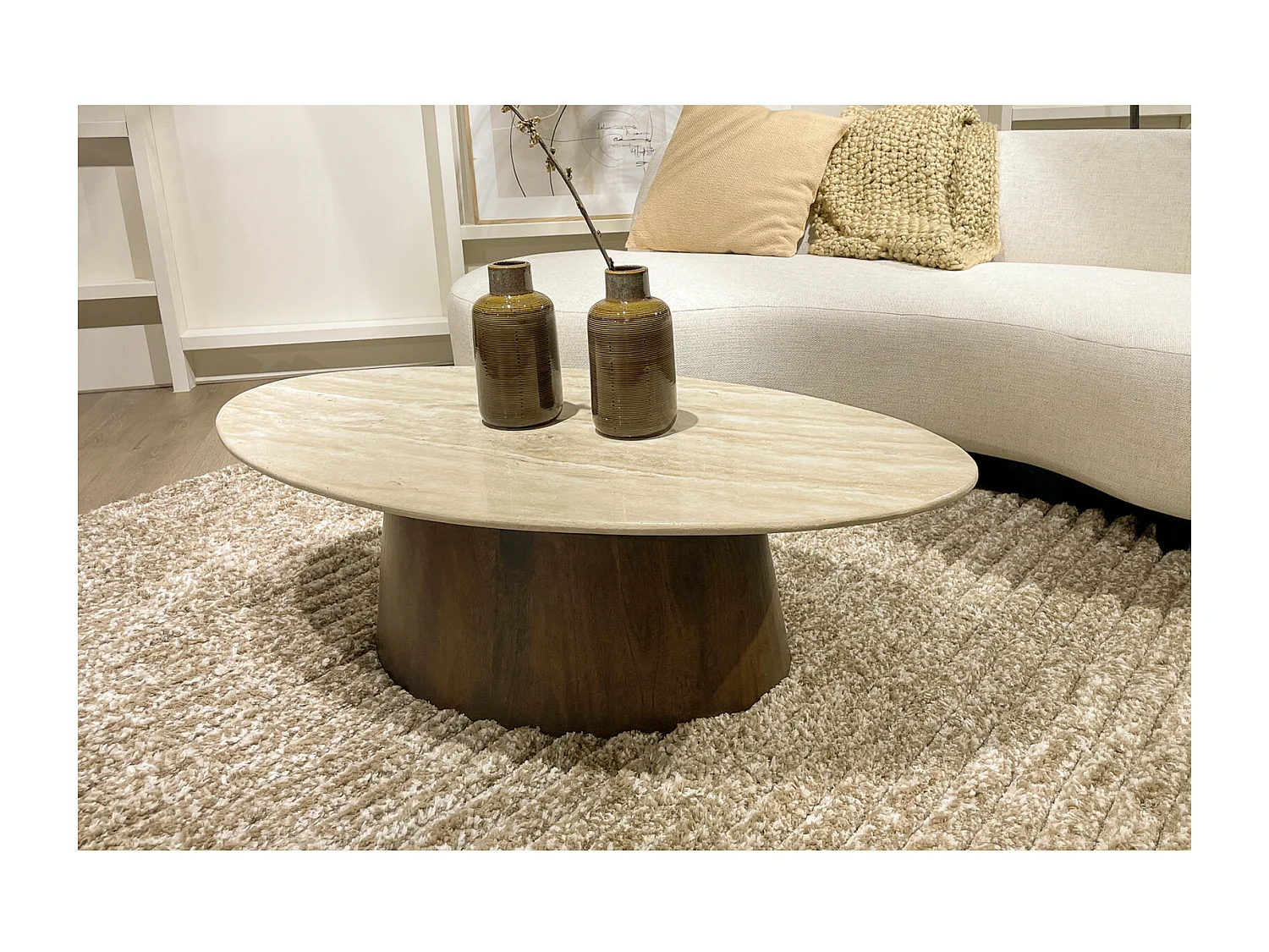 STONE-Mesa de centro ovalada en travertino y madera marrón