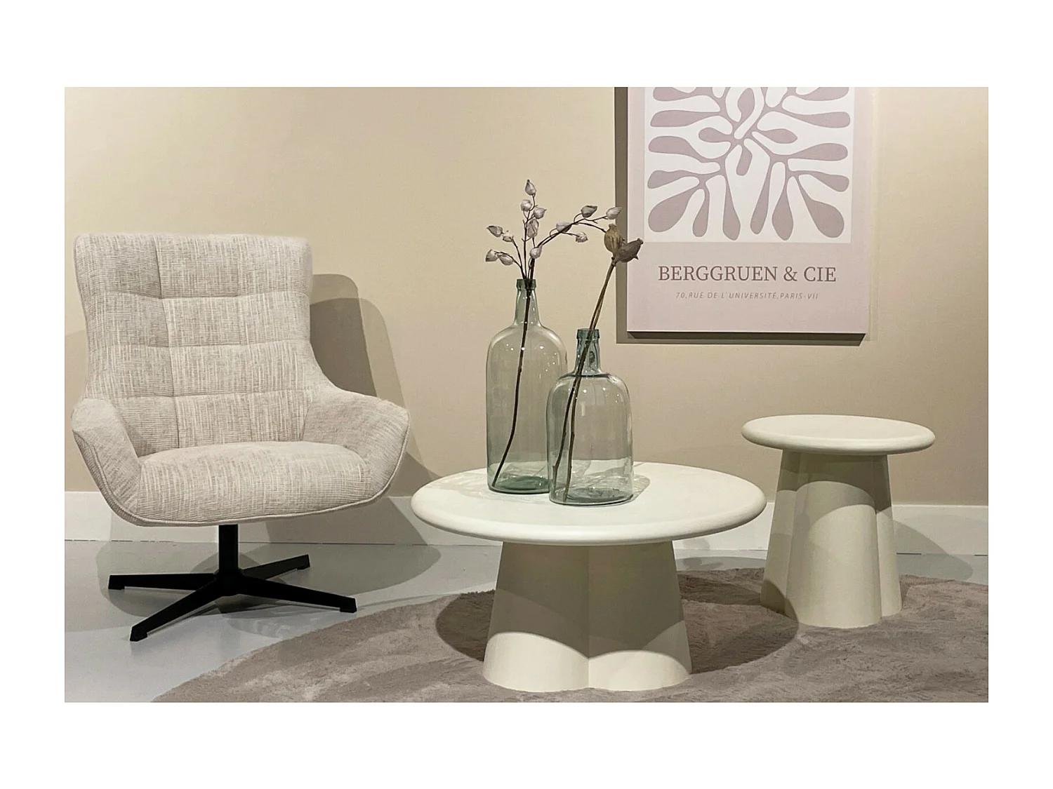 FIGARI-Table basse ronde 50 cm béton blanc enduit