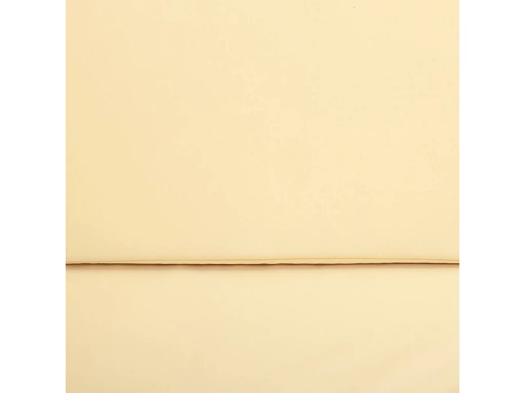 Brauner Tisch, Sofa und 2 Sessel