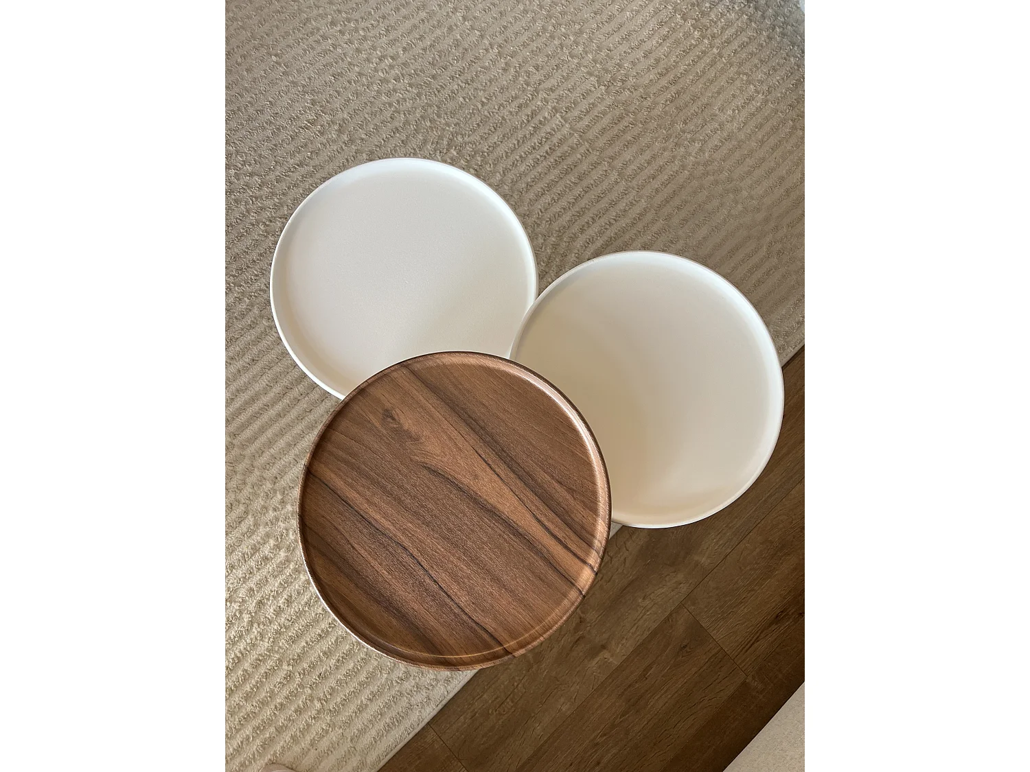 Tables gigognes, set de 3, pieds en bois, tables basses, colorés (Blanc et Noyer)