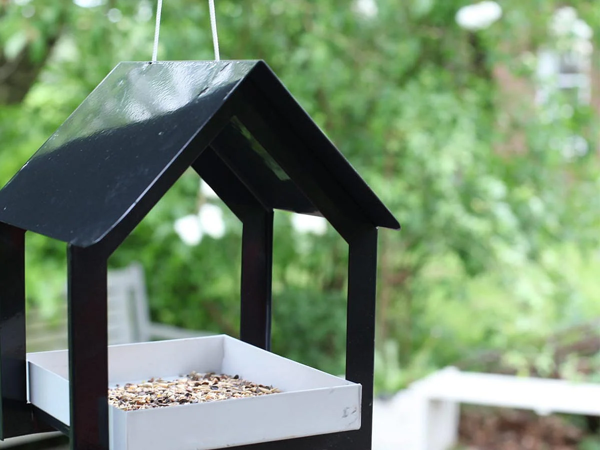 Mangeoire suspendue anthracite/blanc - Esschert Design