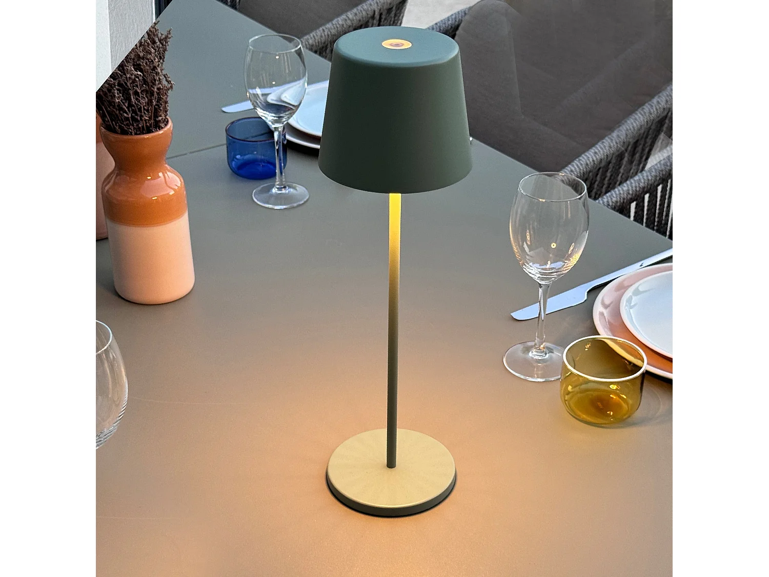 6 lampes LED avec plateau de chargement KELLY Vert Metal H38CM