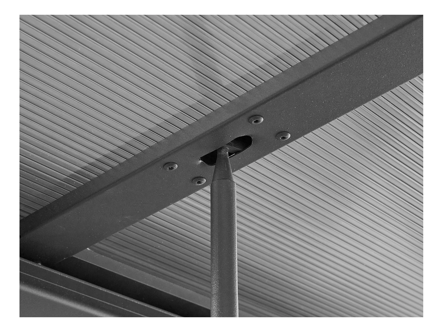 Pérgola adosada con techo corredizo - 18 m² - antracita - IZEDA