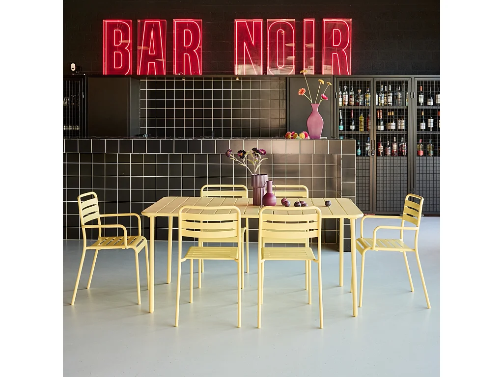 Mesa de jardín de metal 2 sillones 4 sillas amarillo