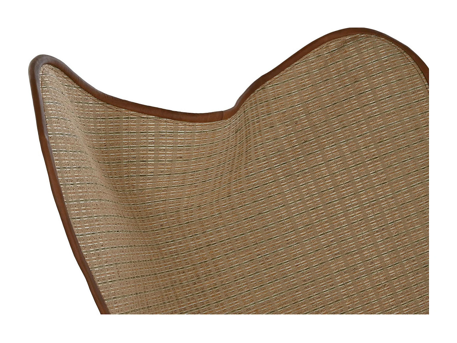 Chaise papillon élégante en rotin pour intérieur moderne