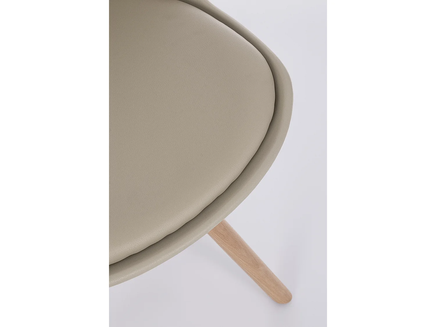 Lot de 4 chaises Teddy en bois de hêtre et simili cuir - Style scandinave intemporel-Couleur Marron clair