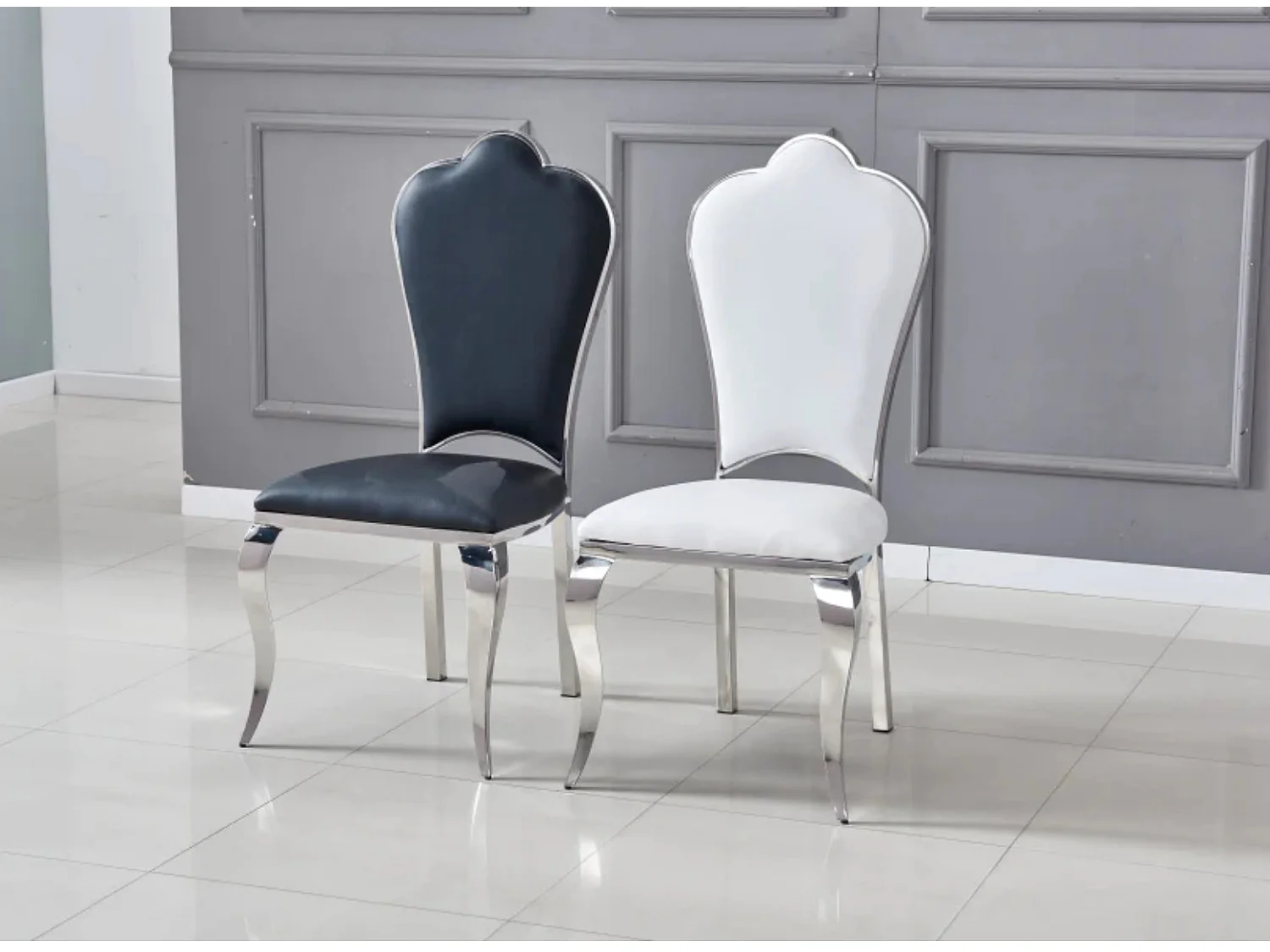 Chaise design simili cuir et pieds chromé effet miroir Kouma - Lot de 4-Couleur Noir