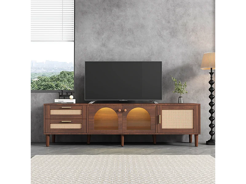 URBAN MEUBLE Meuble TV effet bois marron avec rangement élégant 2 tiroirs en rotin, 2 portes vitrées cintrées et 1 porte en rotin éclairage LED 180cm