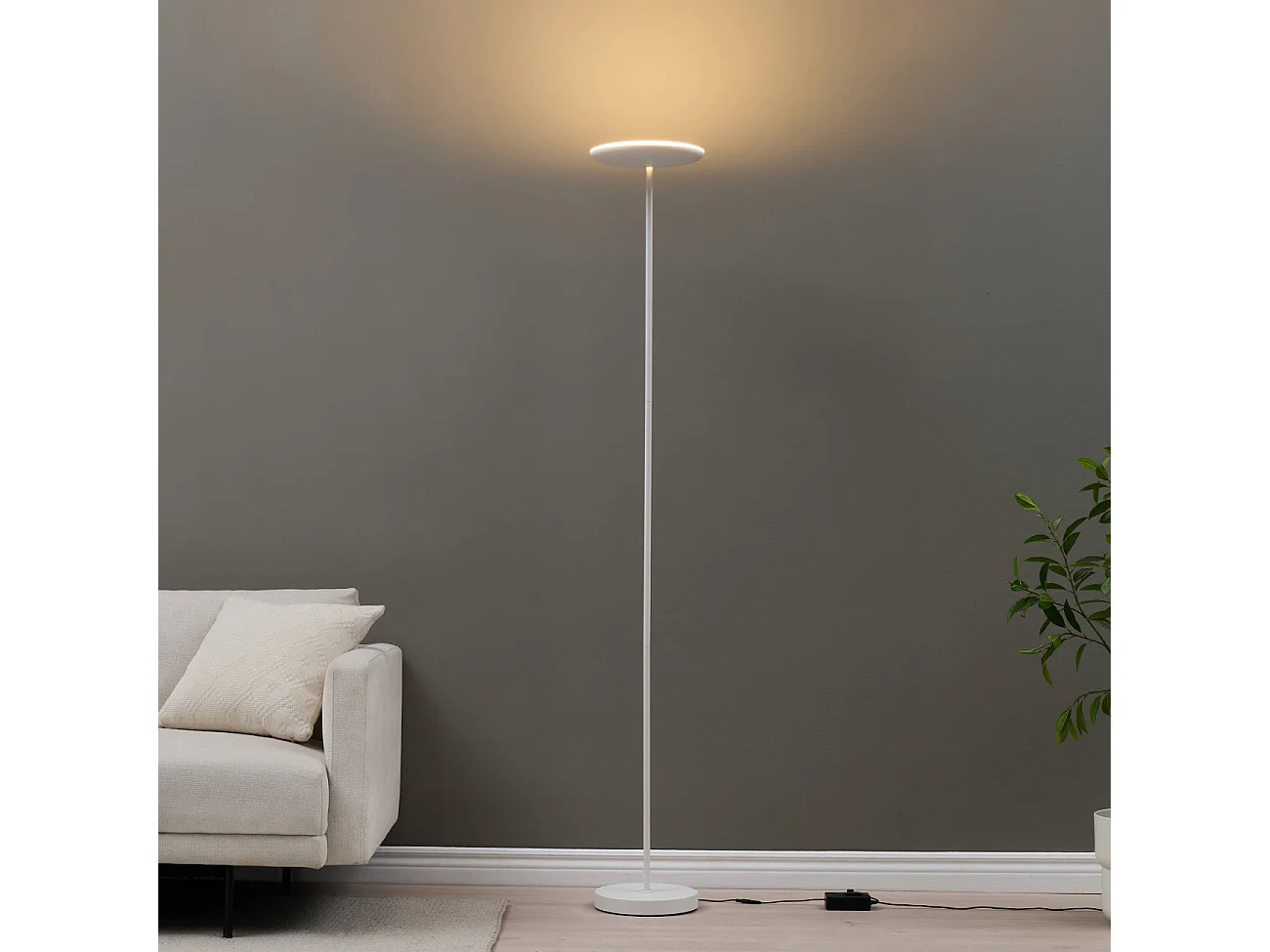 Lampadaire blanc design épuré tête orientable dimmable - Kalena