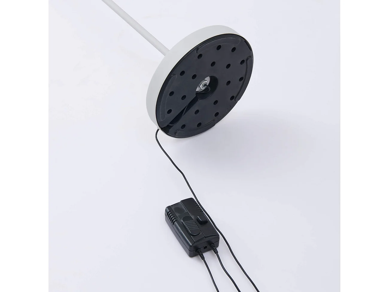 Lampadaire blanc design épuré tête orientable dimmable - Kalena