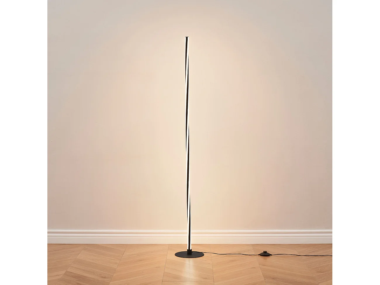 Lampadaire noir LED dimmable spirale moderne 148 cm - Telvo