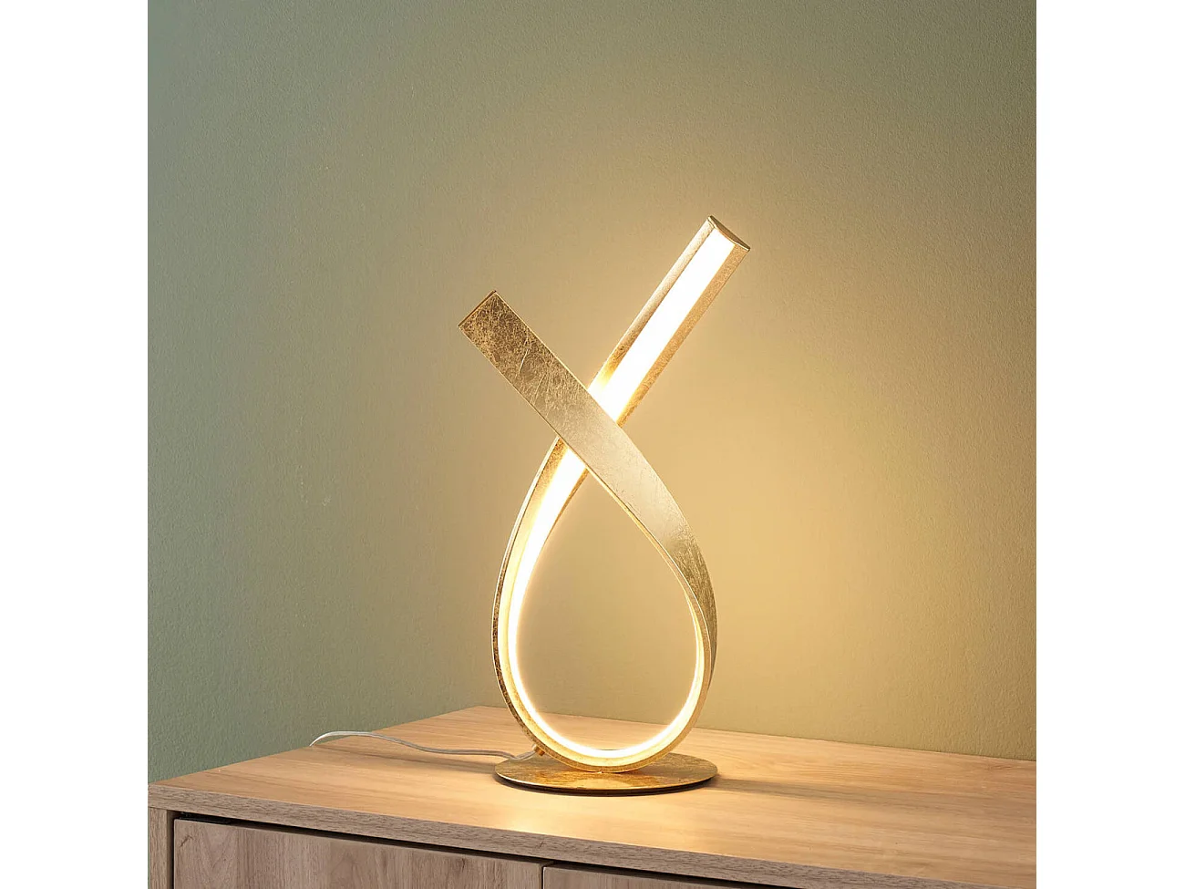 Lampe à poser doré effet feuille d'or - Millenium