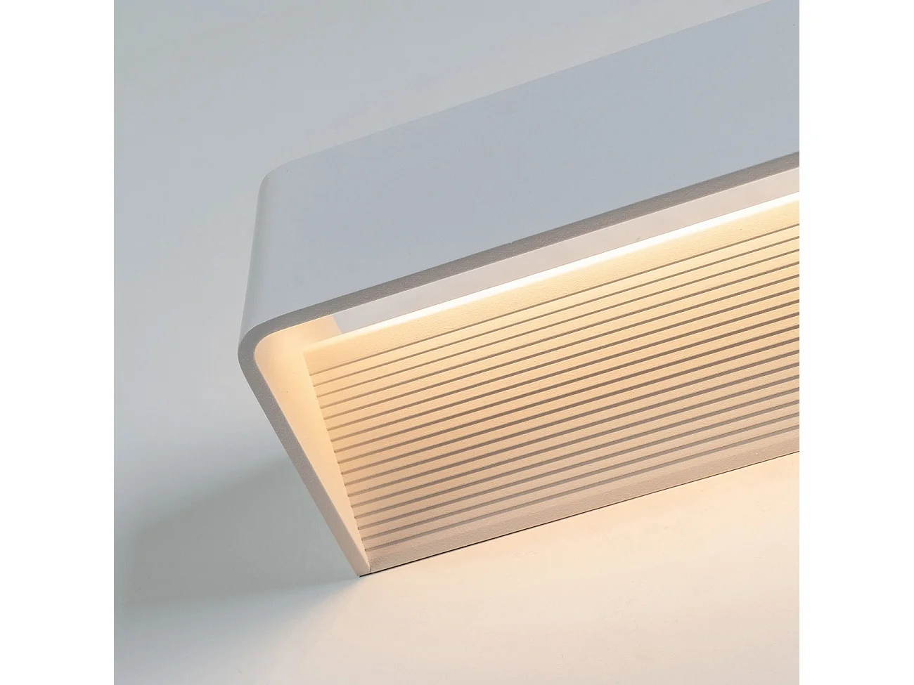 Applique murale LED design 12W - 37 cm - Quadra