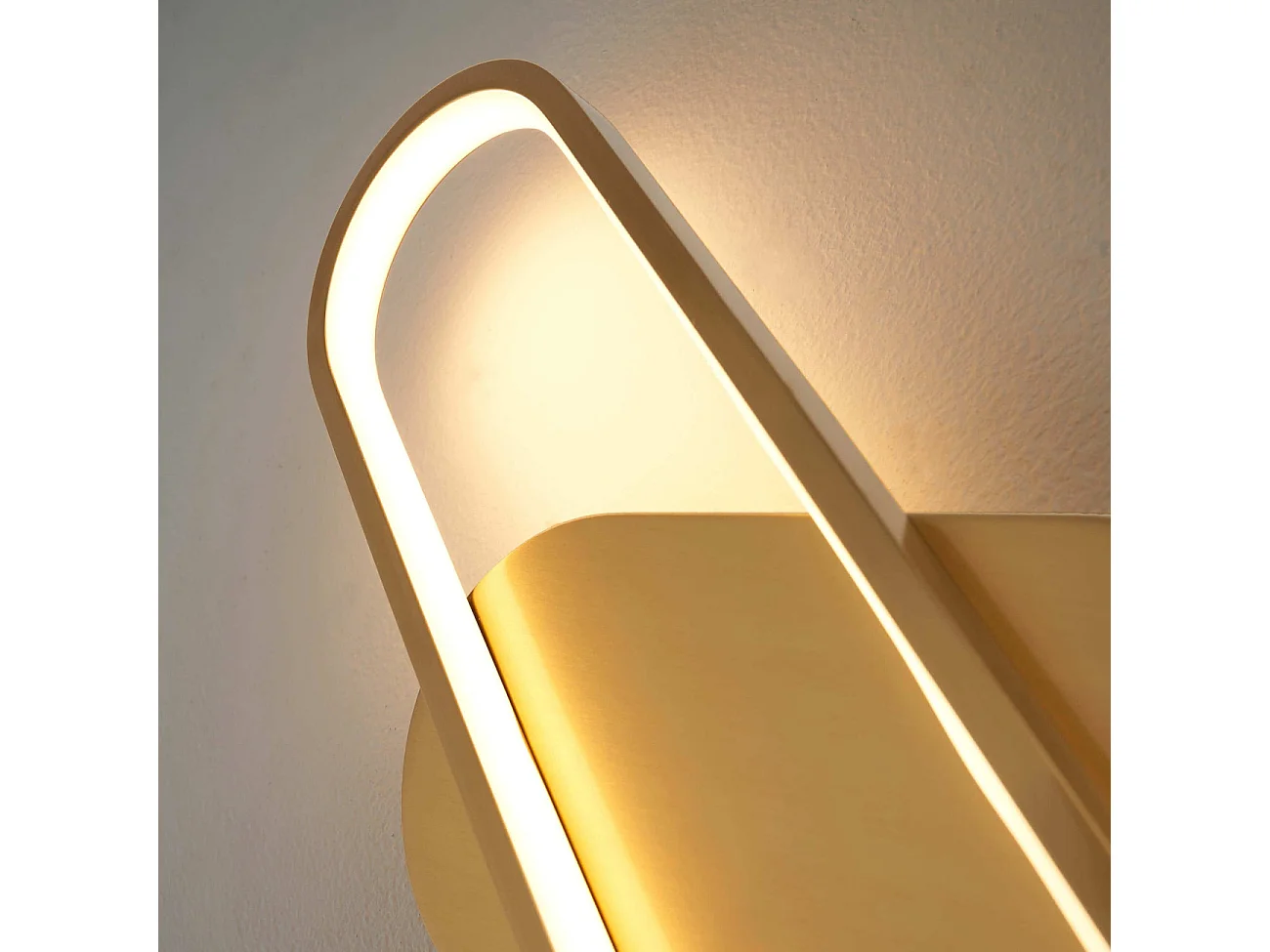 Applique murale dorée ovale design - Evelia