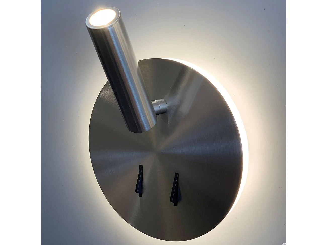 Liseuse tendance double LED et interrupteur -  Bilbao