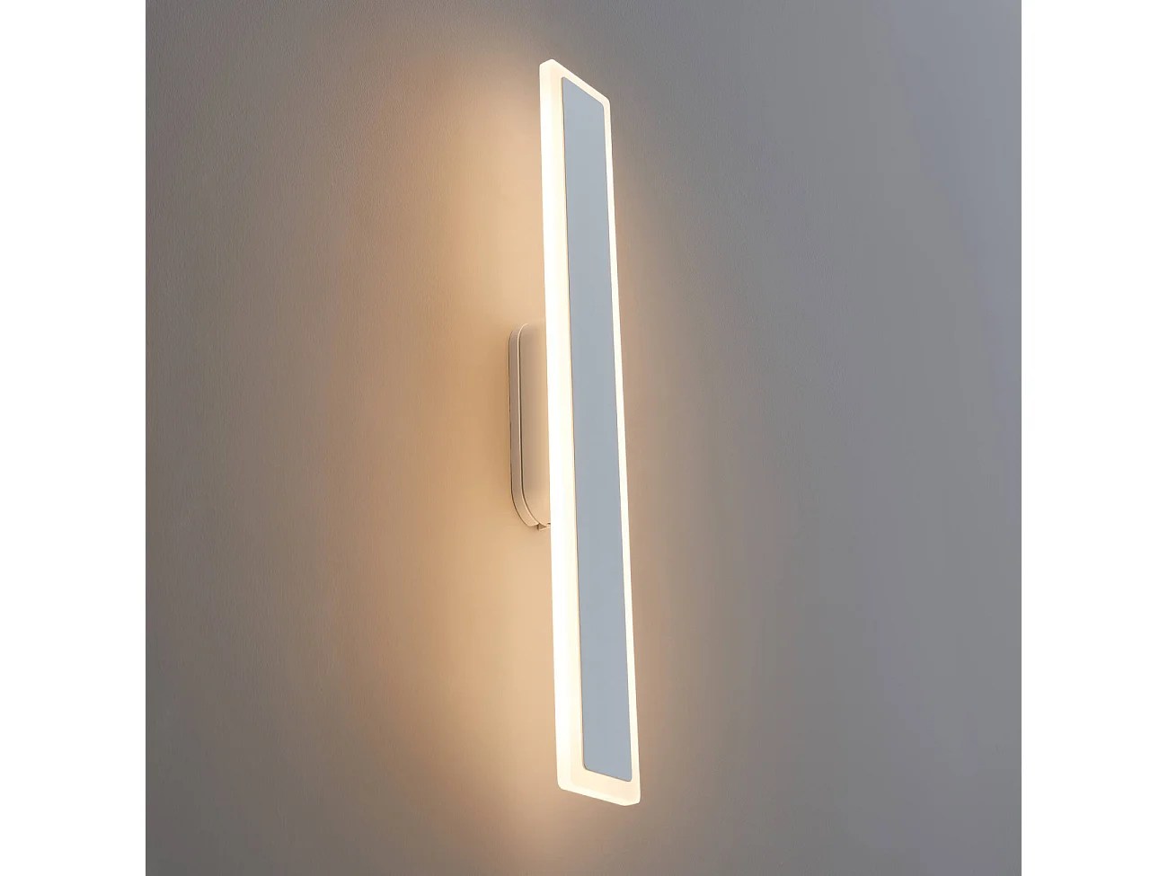 Applique blanche LED intérieur ou extérieur 62,5 cm - Mattea