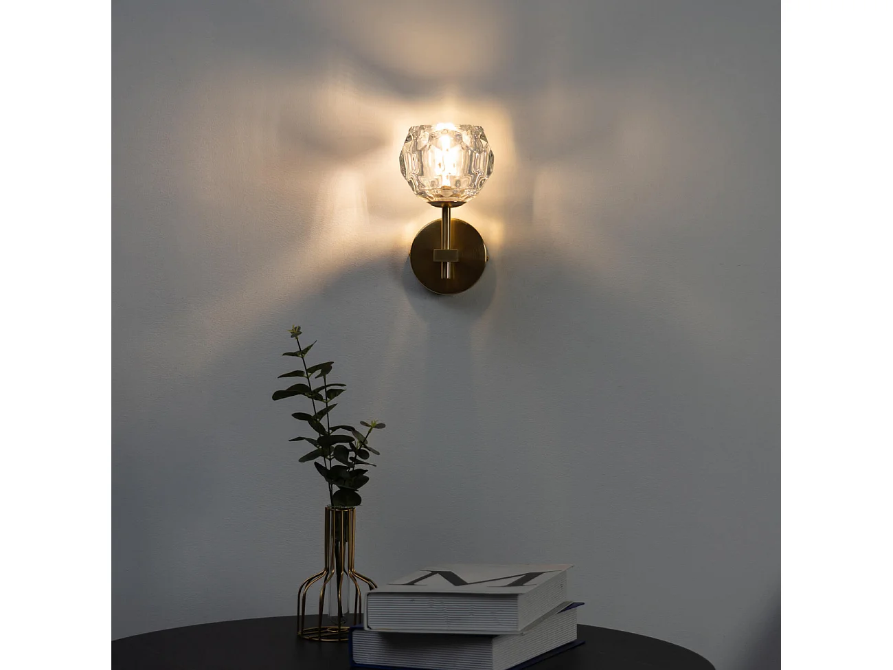 Applique murale métal doré et verre transparent - Vilamo