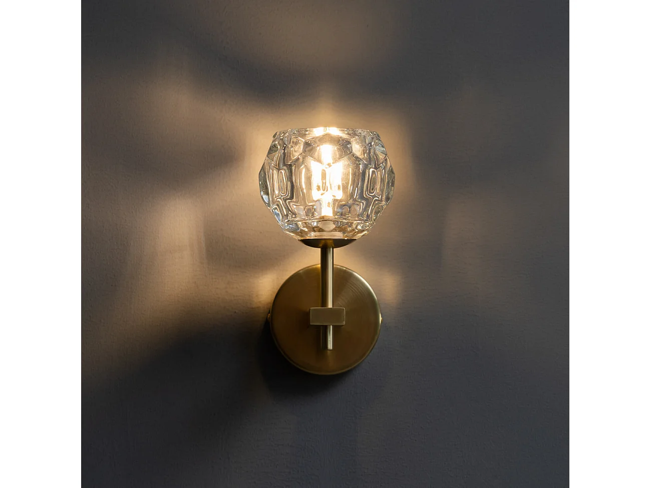 Applique murale métal doré et verre transparent - Vilamo