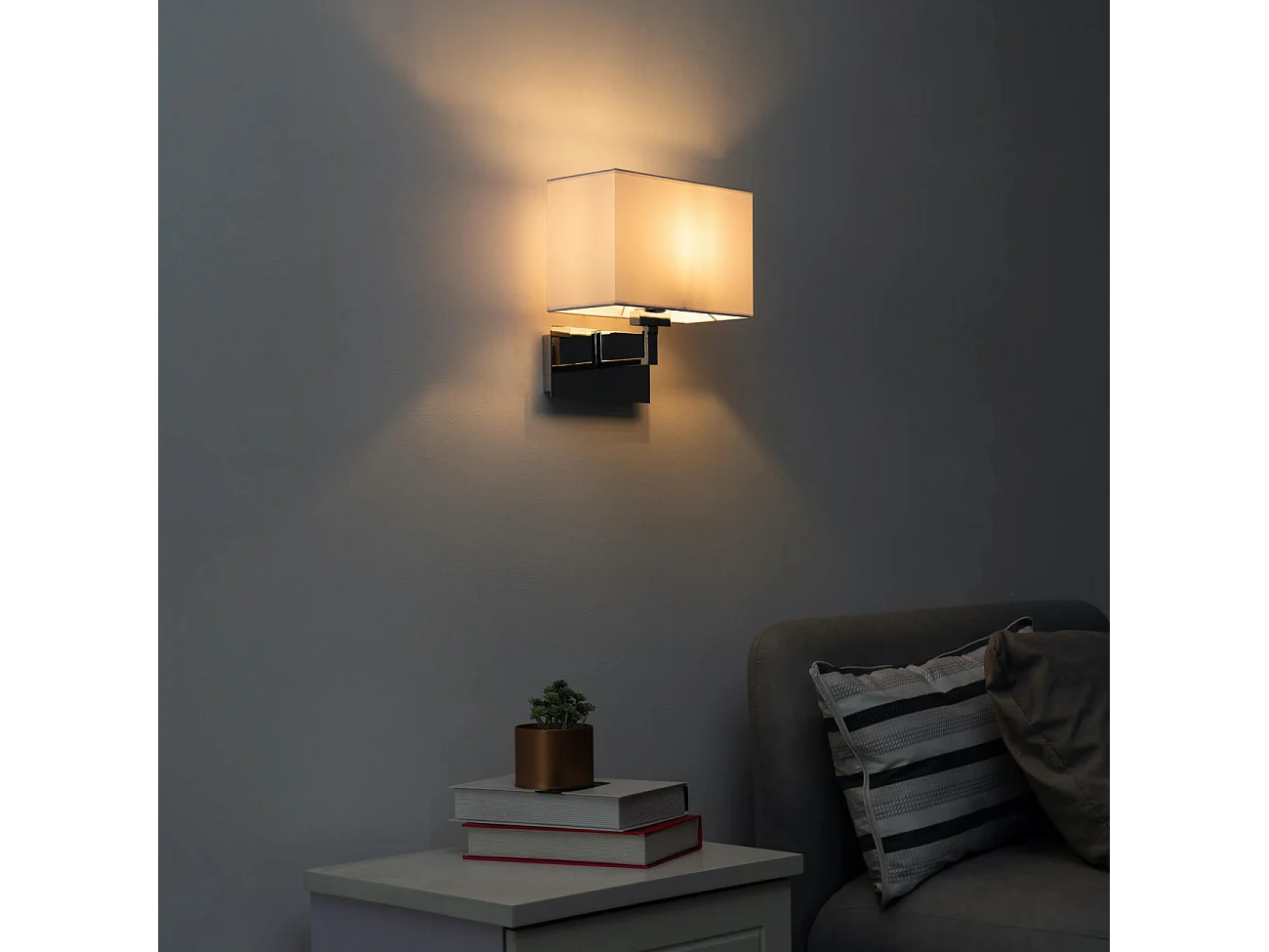 Applique tête de lit métal et abat-jour blanc - Erdal