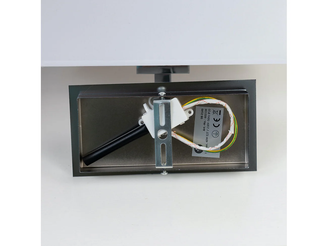 Applique tête de lit métal et abat-jour blanc - Erdal