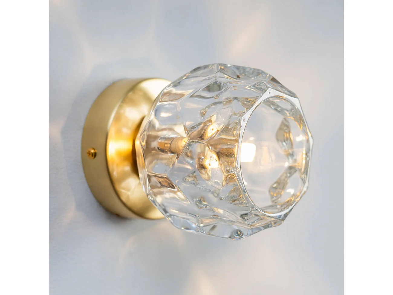 Applique ou petit plafonnier métal doré et verre transparent - Vilamo