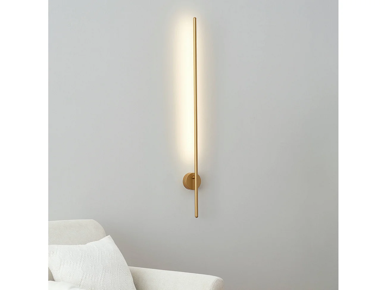 Applique longiligne dorée lumière LED - Mandal