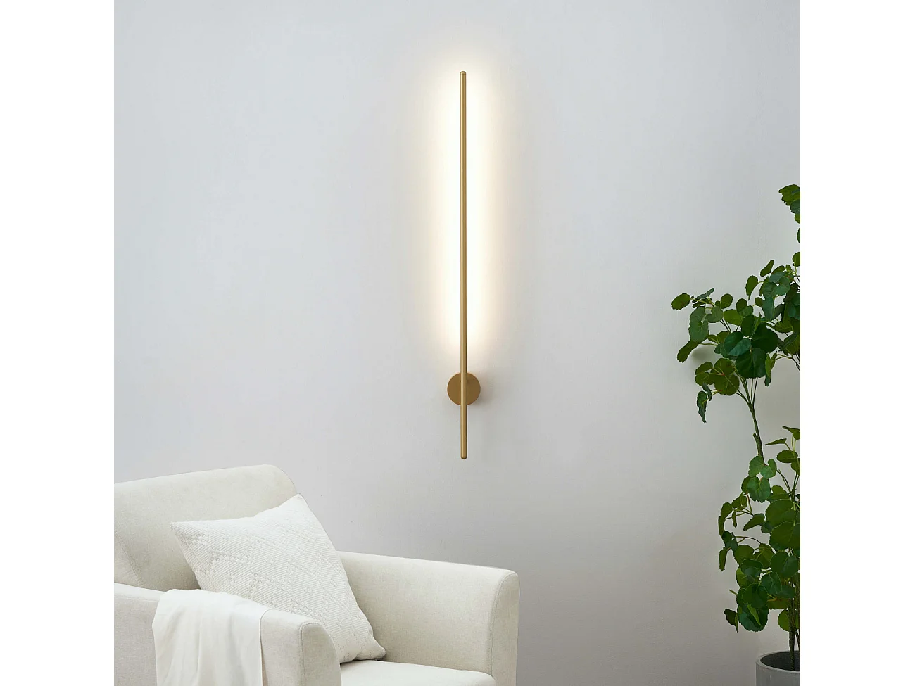 Applique longiligne dorée lumière LED - Mandal