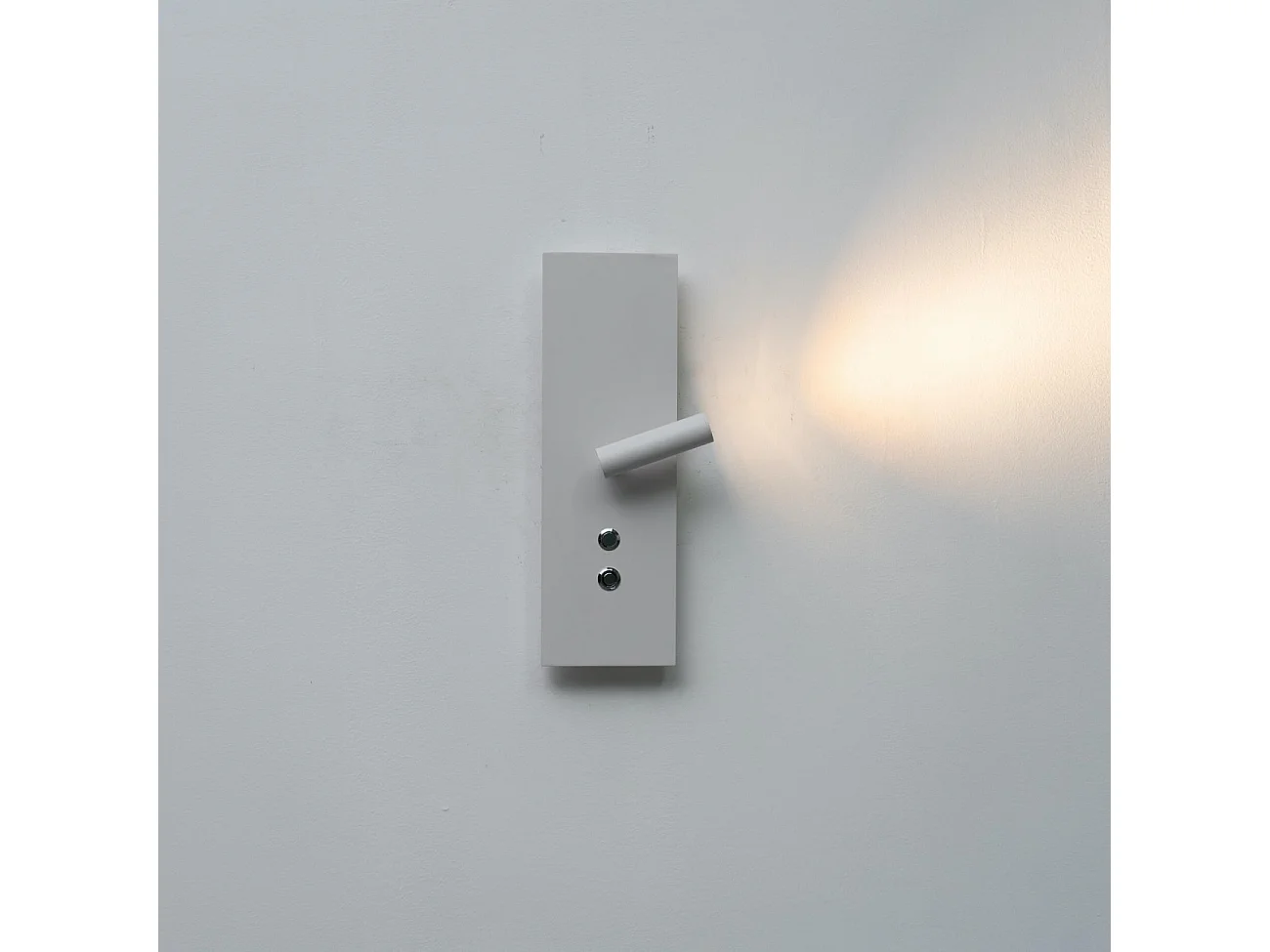 Applique liseuse LED double interrupteur et recharge USB - Hasta