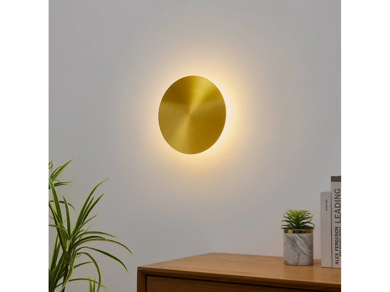 Applique murale ronde finition laiton LED intégrée 18 cm - Dorenis